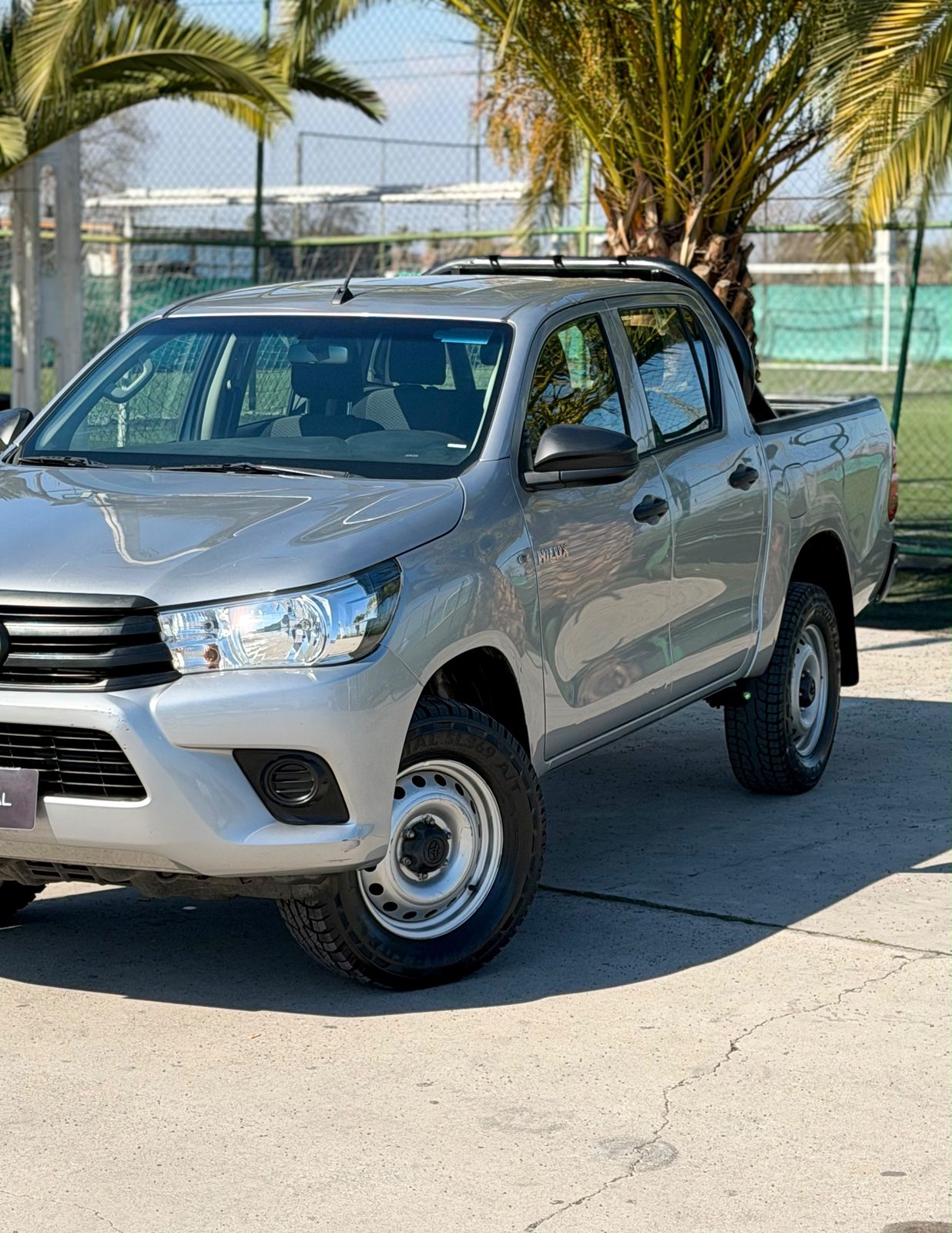 Toyota Hilux DX — foto 2