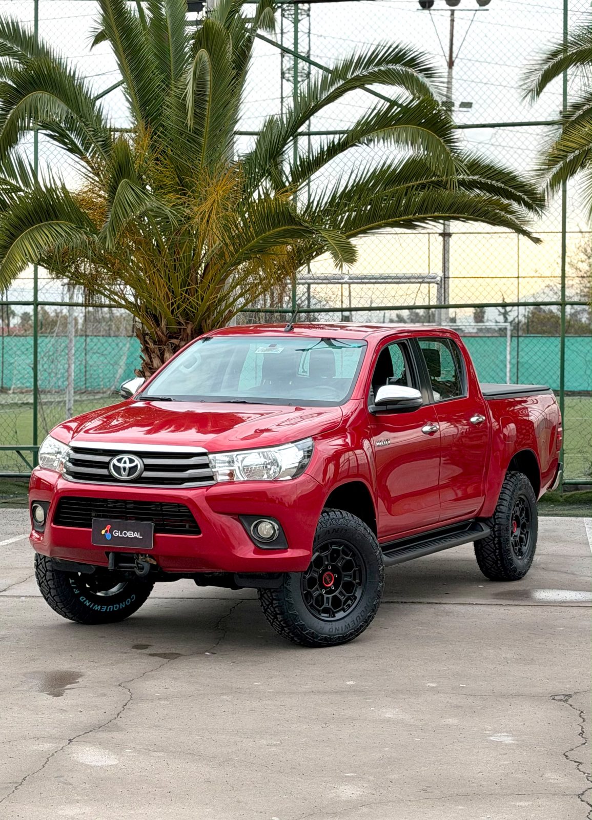 Toyota Hilux SR — foto 4
